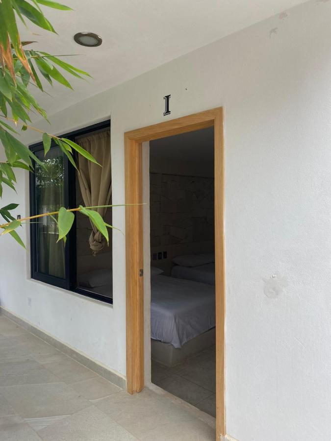 Kavali Hotel Los Ayala Exterior photo