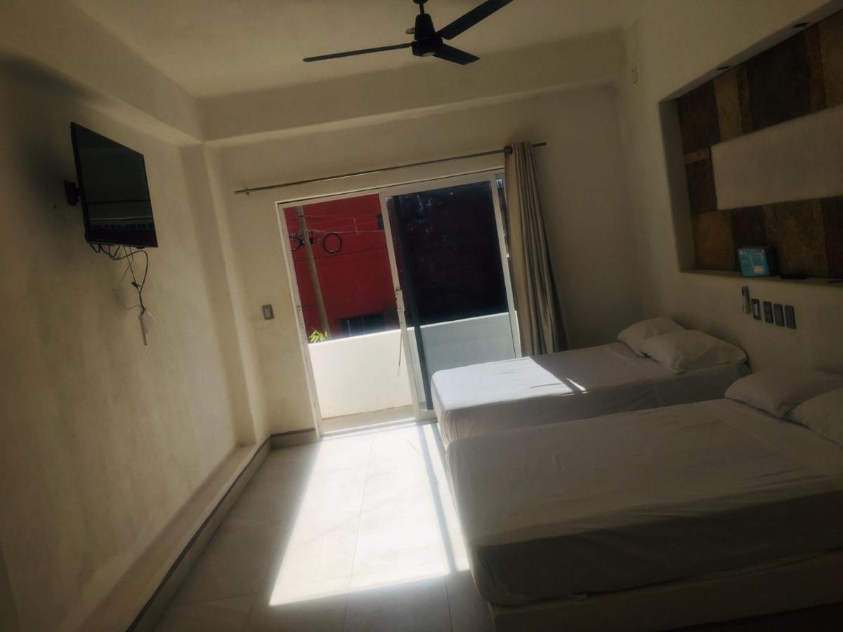 Kavali Hotel Los Ayala Exterior photo